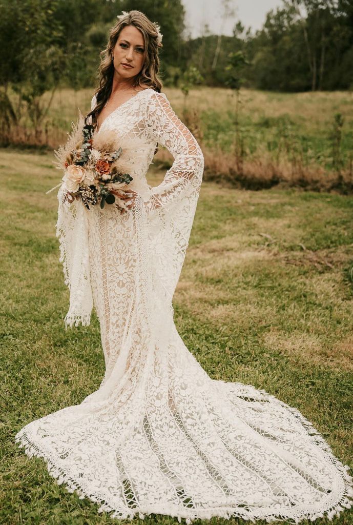 Gorgeous bridal bouquet showcasing a blend of lively and colorful blooms